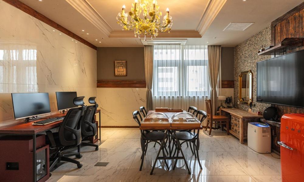 Daegu February Hotel Dongseongro Екстер'єр фото