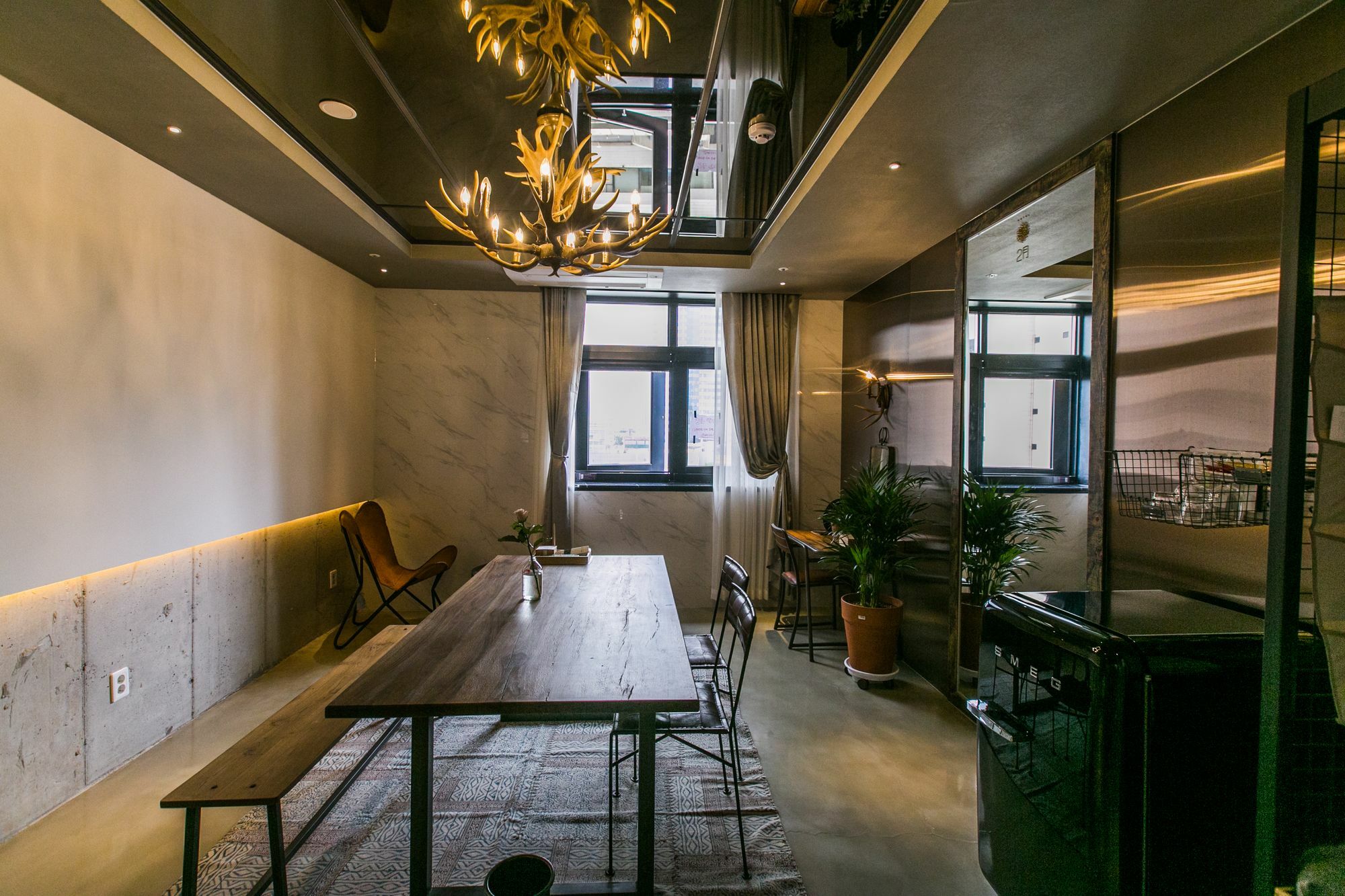 Daegu February Hotel Dongseongro Екстер'єр фото