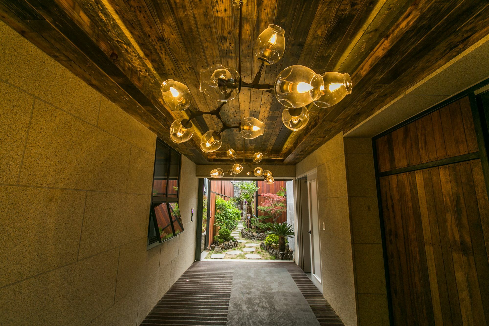 Daegu February Hotel Dongseongro Екстер'єр фото